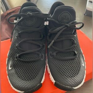 Nike women’s Metcon running shoes